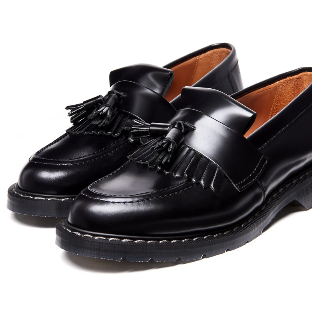 Hi-Shine Tassel Loafer (Black)