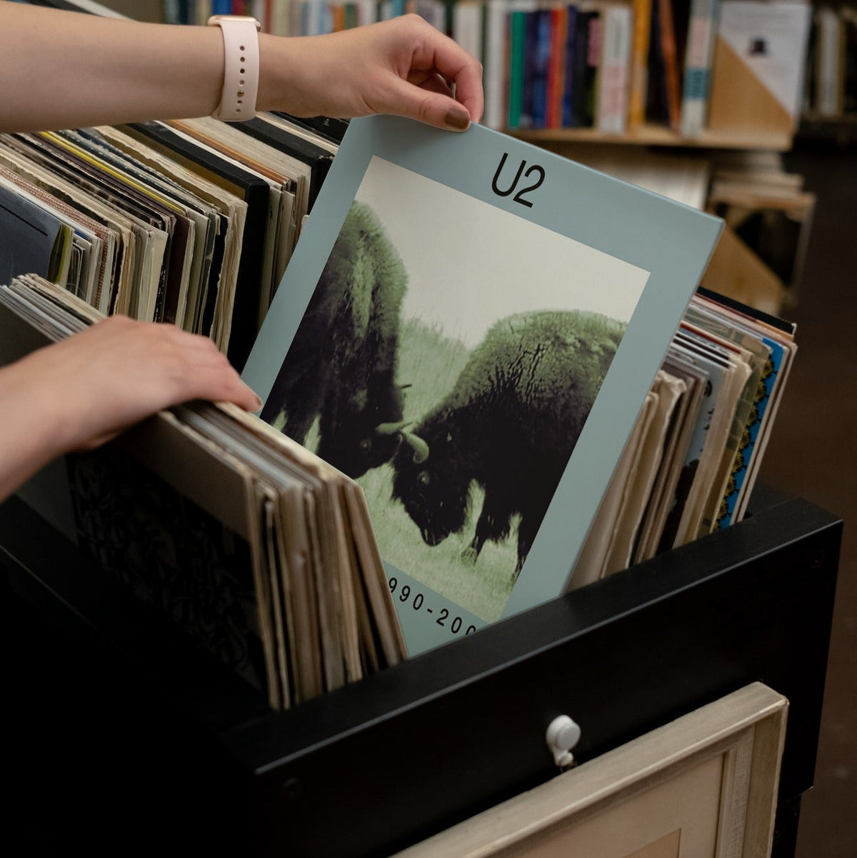 U2 - The Best Of 1990-2000 -